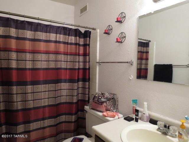 2407 E Walnut St, Tucson, AZ 85706 photo 26
