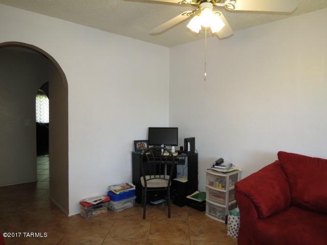 2407 E Walnut St, Tucson, AZ 85706 photo 19