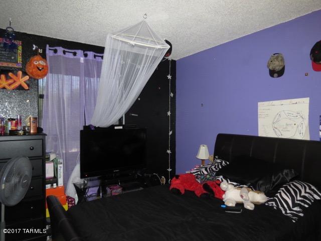 2407 E Walnut St, Tucson, AZ 85706 photo 23