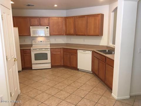 6591 E Splendid Ln, Tucson, AZ 85756 photo 8