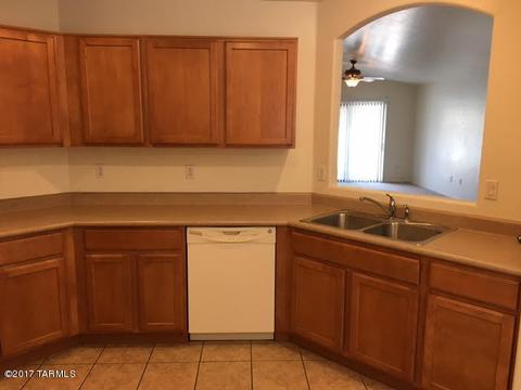 6591 E Splendid Ln, Tucson, AZ 85756 photo 9