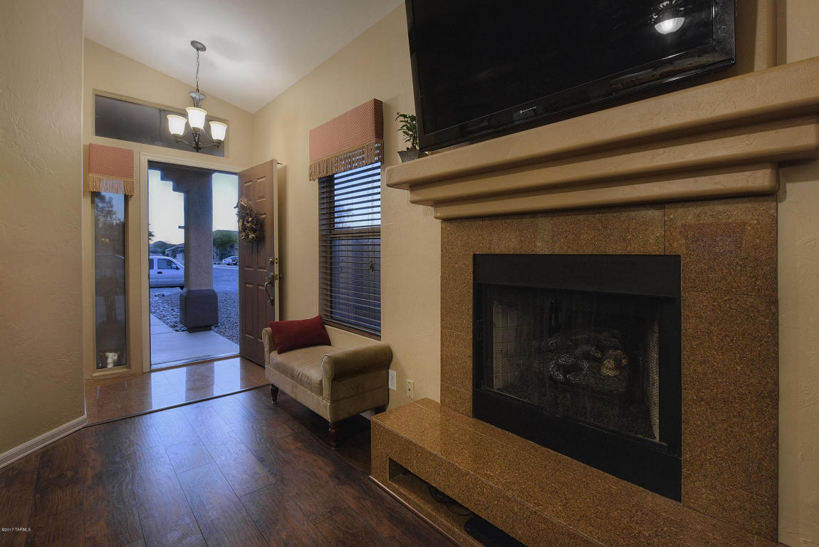  8002 N Atolia Dr, Tucson, AZ 85743 photo 10