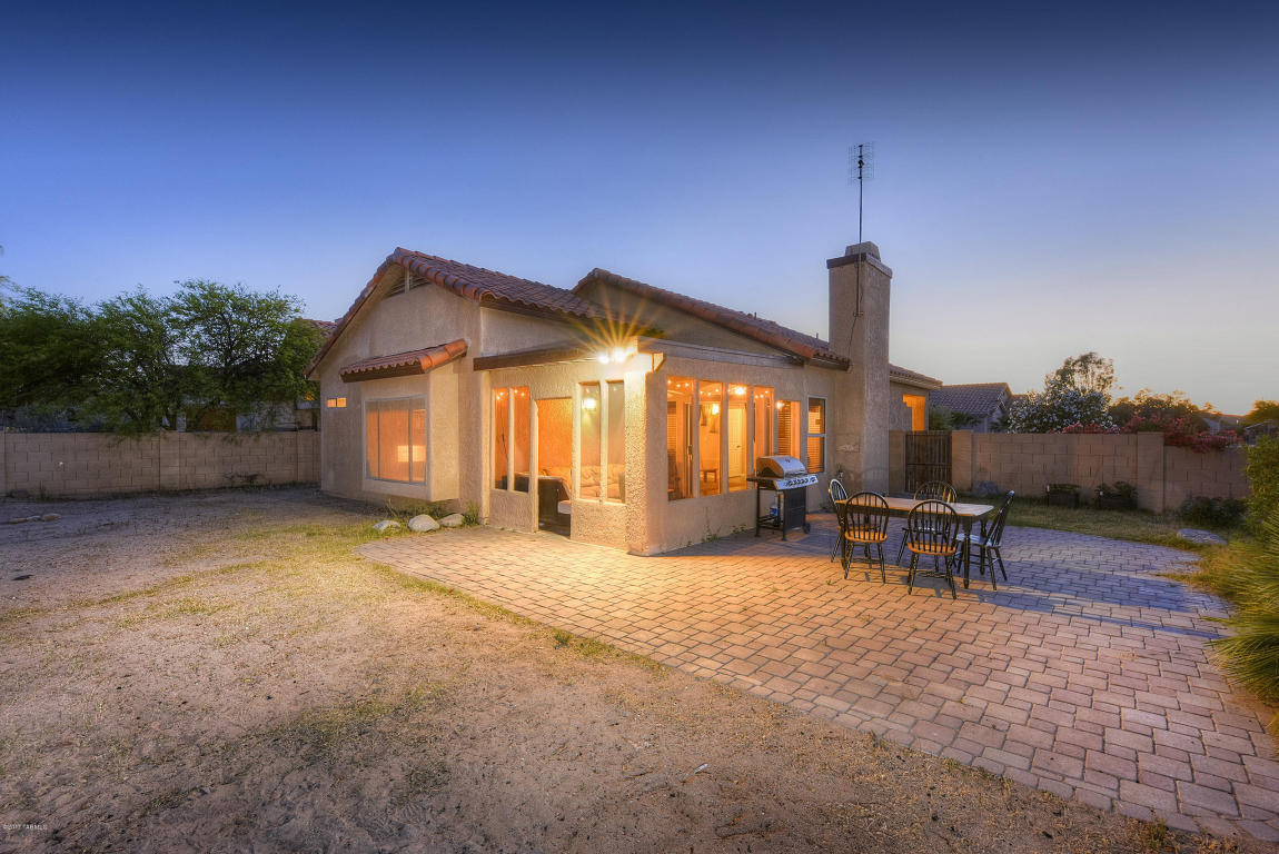  8002 N Atolia Dr, Tucson, AZ 85743 photo 12