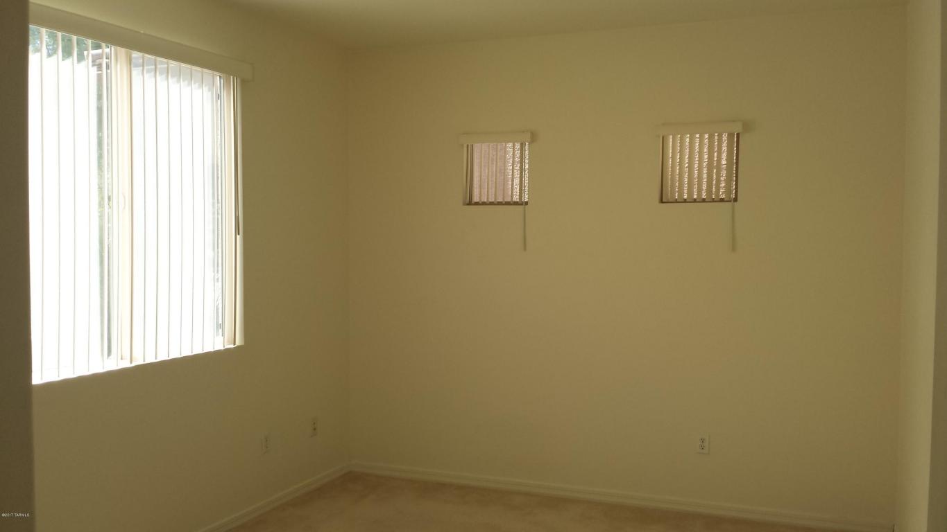 10435 E Valley Quail Dr, Tucson, AZ 85747 photo 9