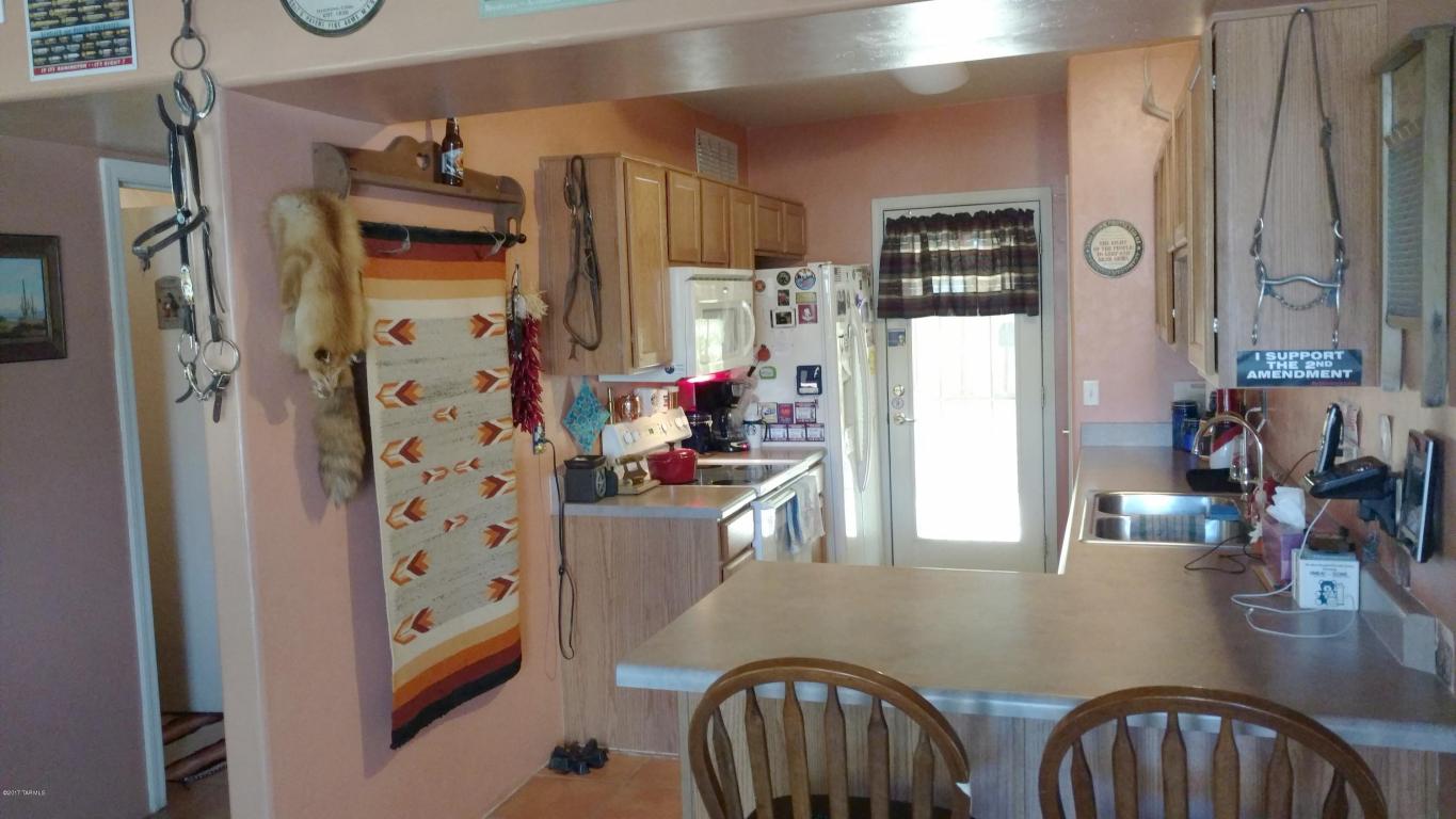5776 E Camino De Ayuda, Tucson, AZ 85756 photo 3