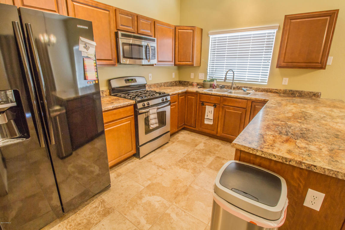 9350 N Eaglestone Loop, Tucson, AZ 85742 photo 5