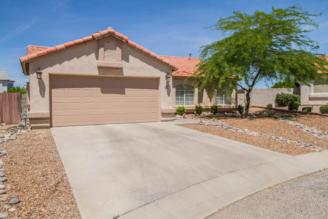 9350 N Eaglestone Loop, Tucson, AZ 85742 photo 1