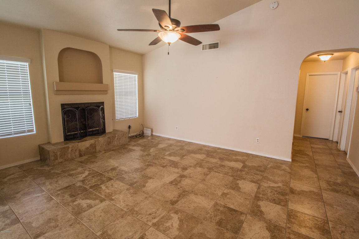 9350 N Eaglestone Loop, Tucson, AZ 85742 photo 15