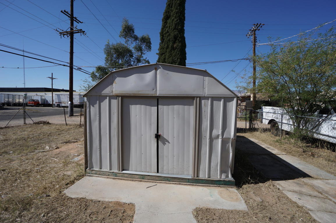 2201 E Beverly Dr, Tucson, AZ 85719 photo 18