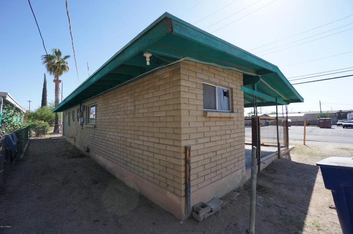 2201 E Beverly Dr, Tucson, AZ 85719 photo 16