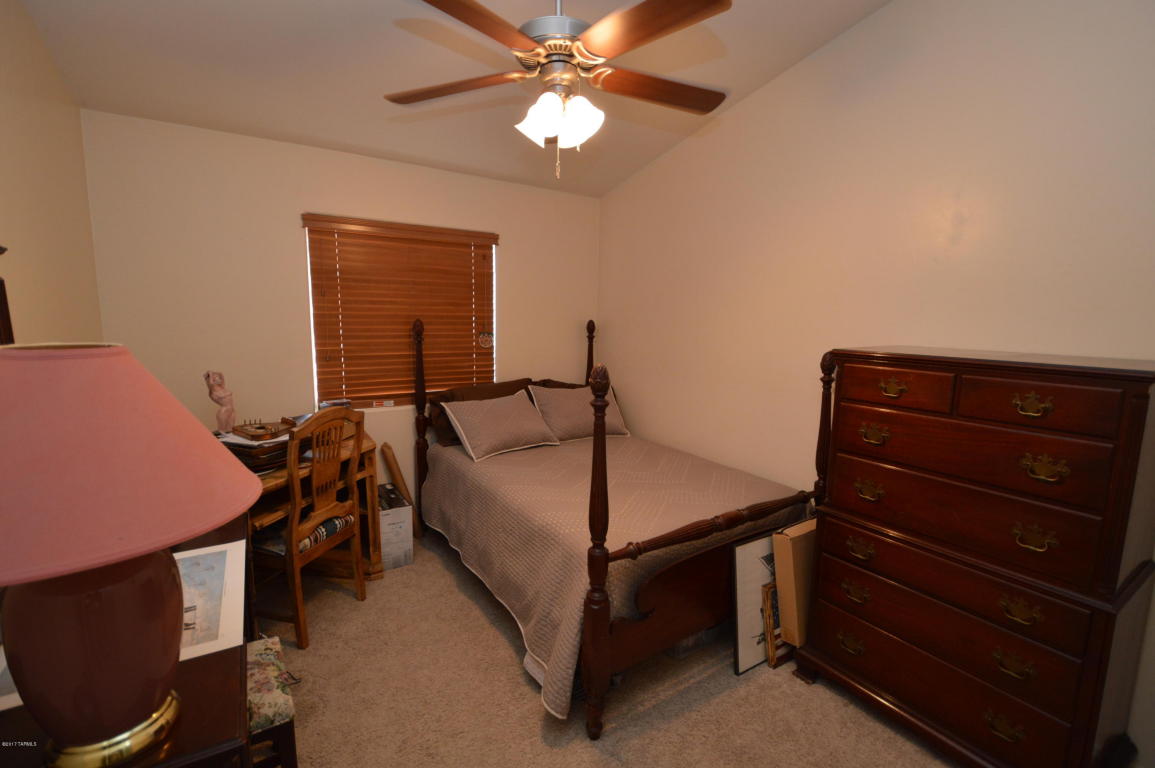 8946 S Beechnut Ln, Tucson, AZ 85756 photo 5