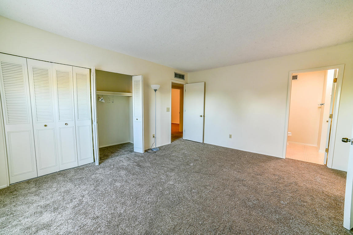 9241 E Simon Pl, Tucson, AZ 85710 photo 13