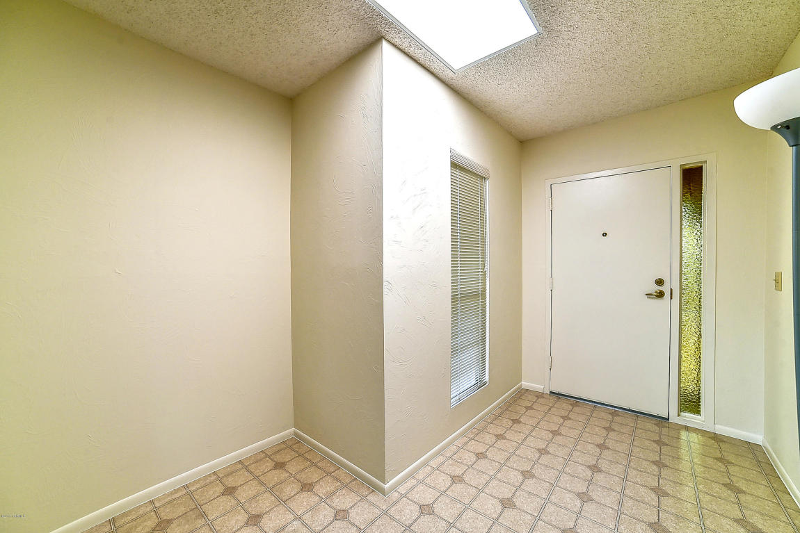 9241 E Simon Pl, Tucson, AZ 85710 photo 10