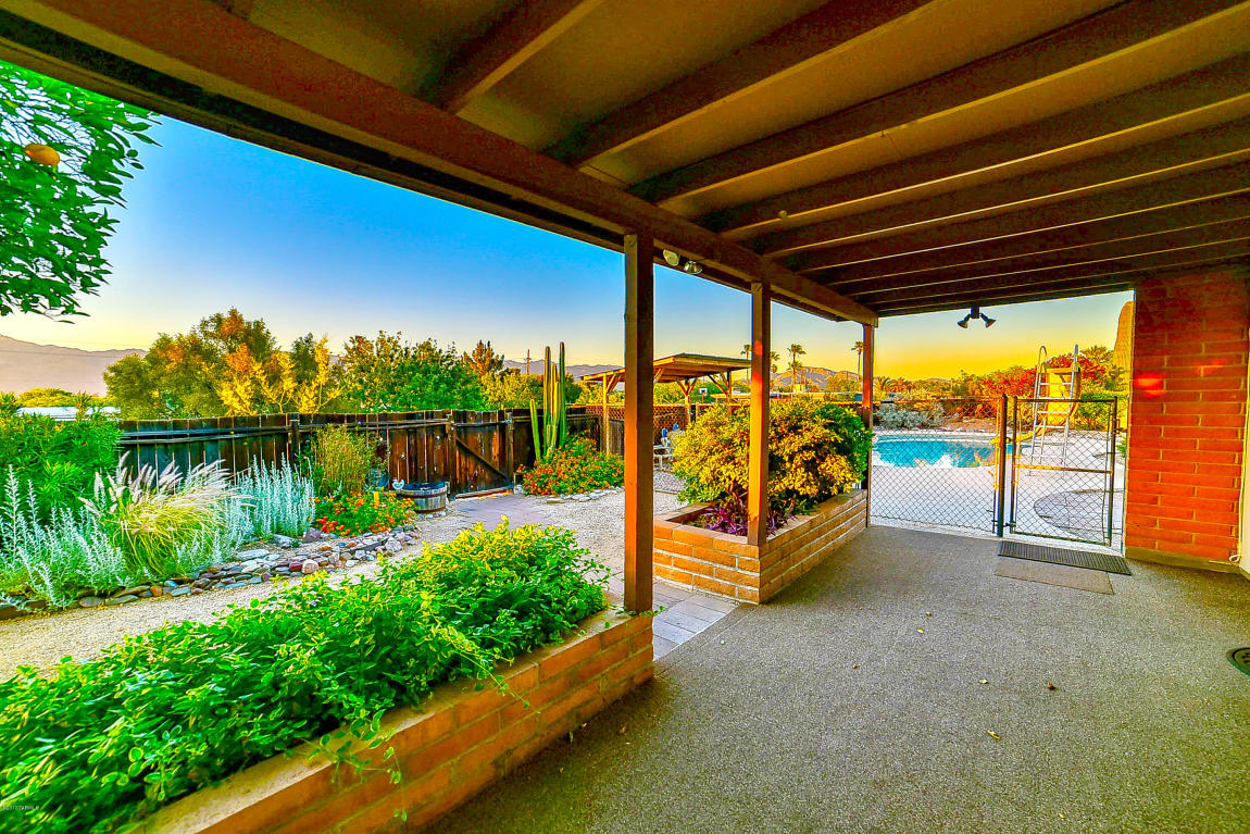 9241 E Simon Pl, Tucson, AZ 85710 photo 32