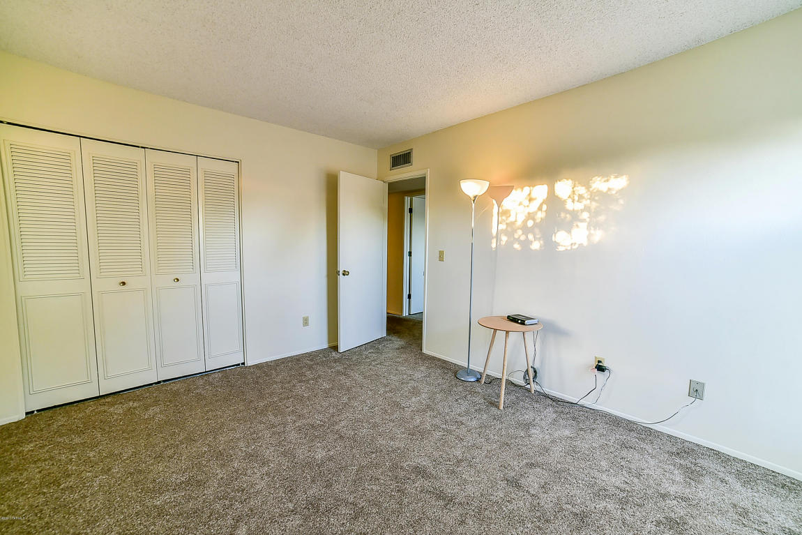 9241 E Simon Pl, Tucson, AZ 85710 photo 16