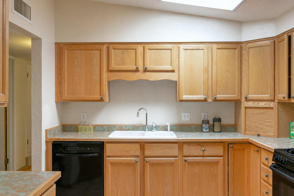 2237 E Beverly Dr, Tucson, AZ 85719 photo 10
