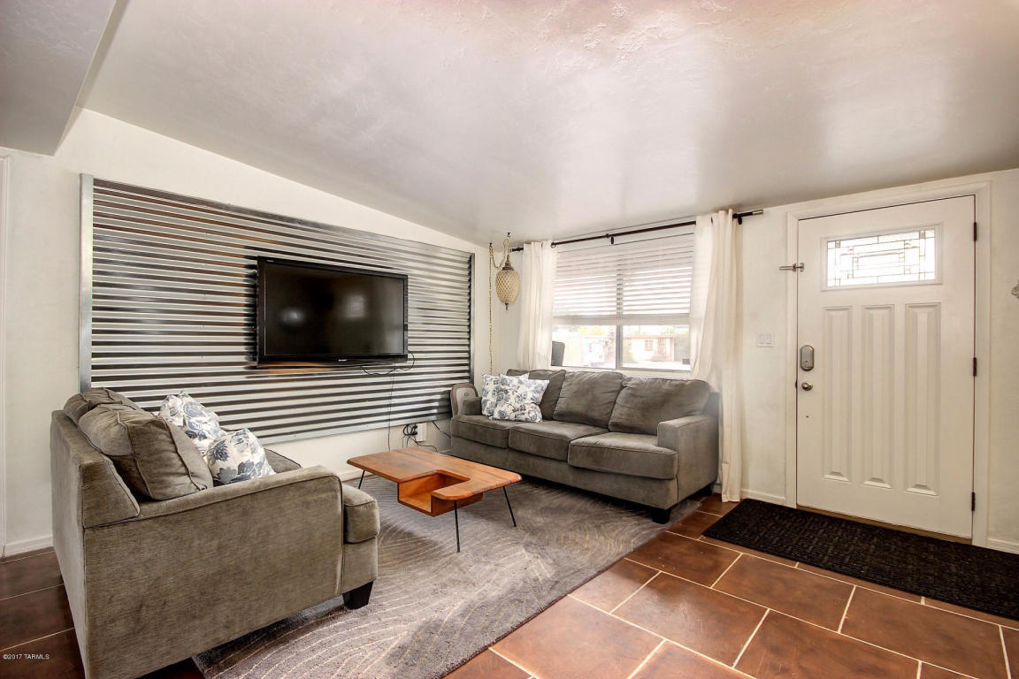 5902 E Beverly St, Tucson, AZ 85711 photo 4