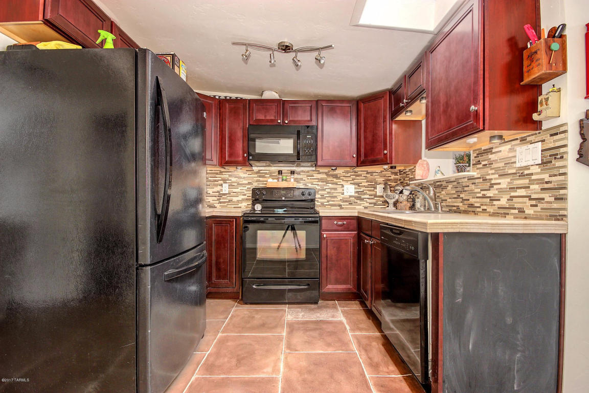 5902 E Beverly St, Tucson, AZ 85711 photo 7