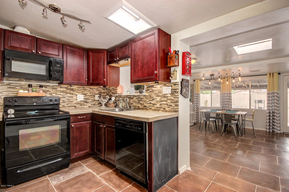 5902 E Beverly St, Tucson, AZ 85711 photo 5