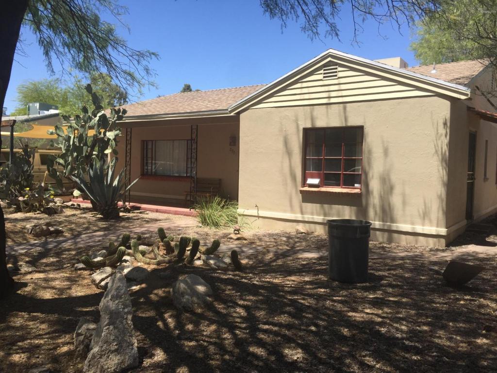 2901 E Devon St, Tucson, AZ 85716 photo 1