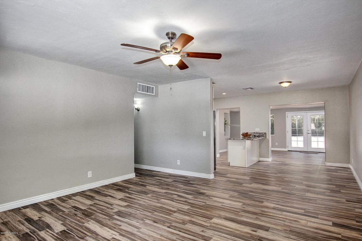 4544 E 9th St, Tucson, AZ 85711 photo 6