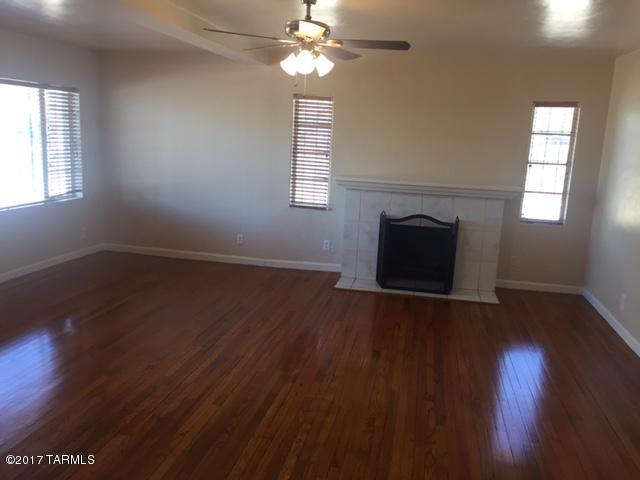 3950 E 2nd Street St, Tucson, AZ 85711 photo 4