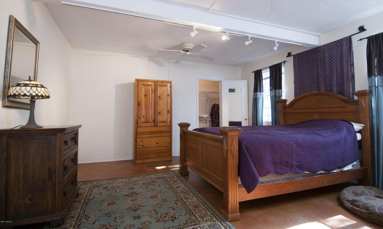 1320 E Silver St, Tucson, AZ 85719 photo 12