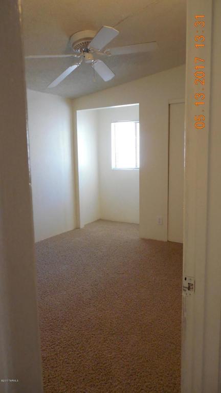 402 W Hatfield St, Tucson, AZ 85706 photo 17
