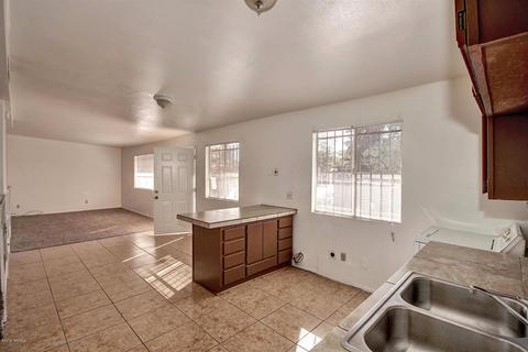 1029 E Irwin Pl, Tucson, AZ 85719 photo 6