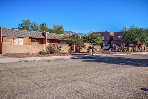 1029 E Irwin Pl, Tucson, AZ 85719 photo 1