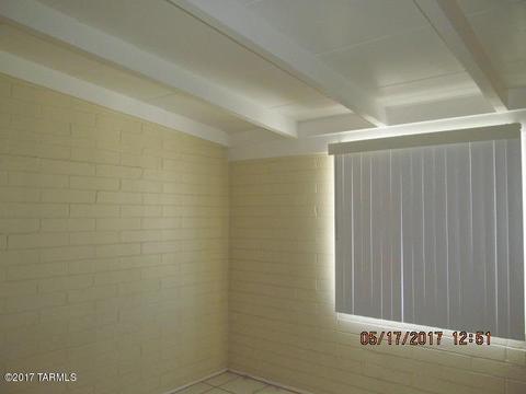 5802 E 30th St, Tucson, AZ 85711 photo 8