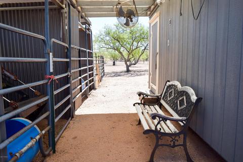 25131 E Shawnee St, Benson, AZ 85602 photo 36