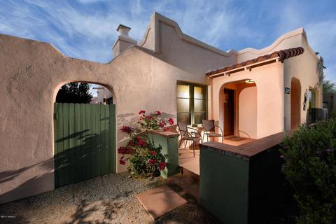 2229 E 3rd St, Tucson, AZ 85719 photo 4