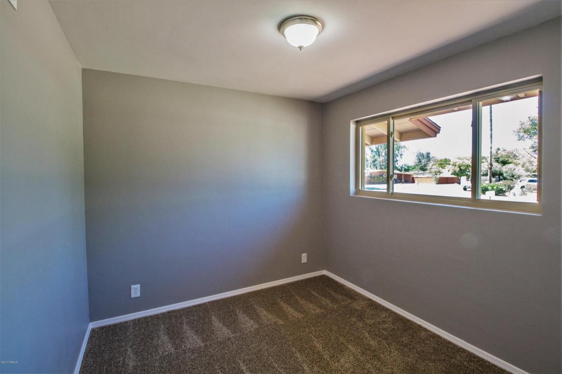 5632 E Copper St, Tucson, AZ 85712 photo 15