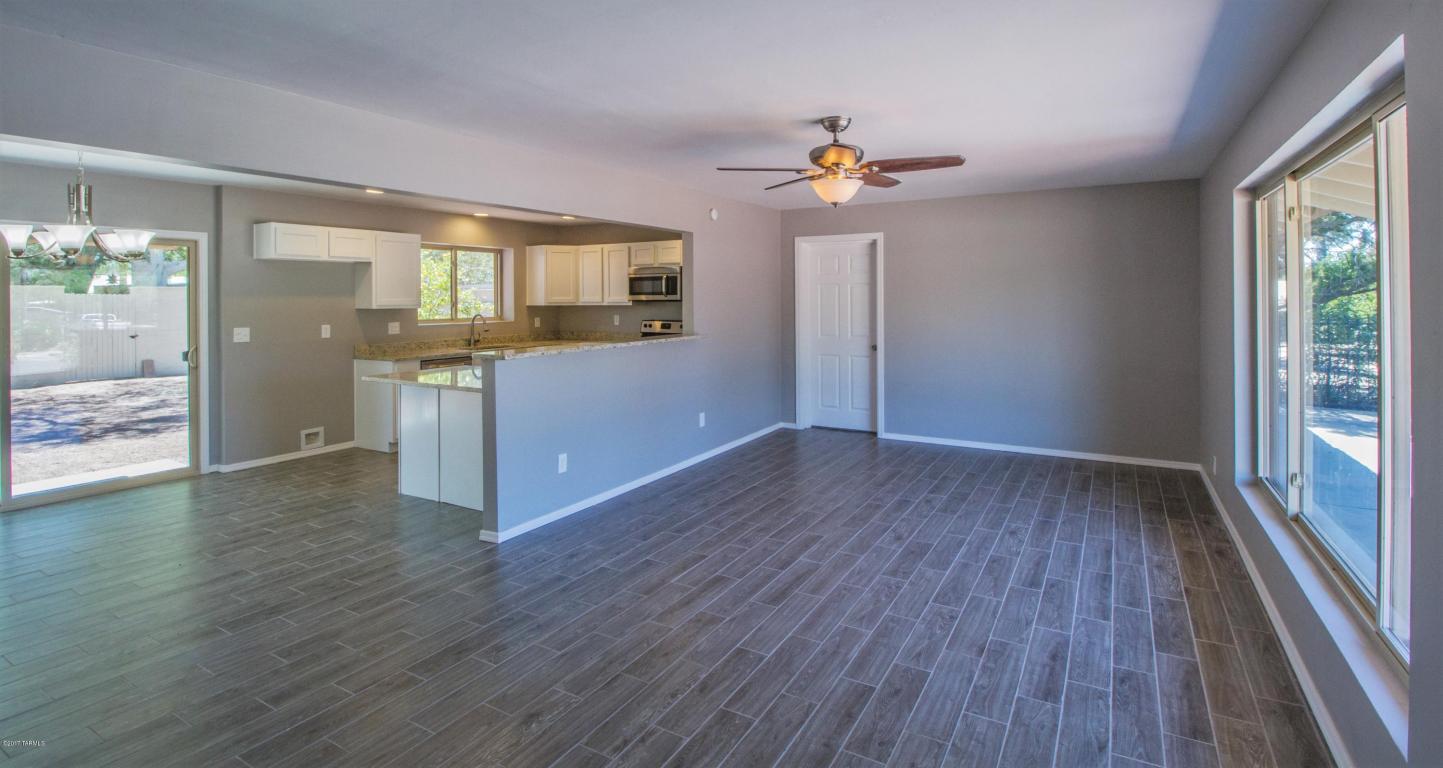 5632 E Copper St, Tucson, AZ 85712 photo 9