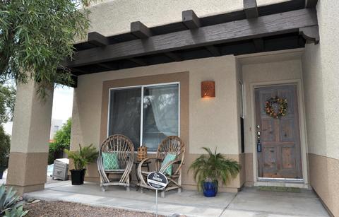 10391 E Rushlight Dr, Tucson, AZ 85748 photo 2