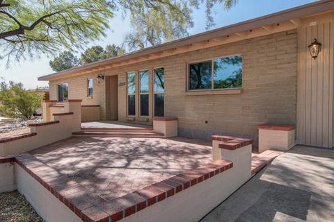 9825 E Celeste Dr, Tucson, AZ 85730 photo 4