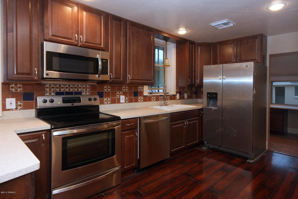 608 E 4th St, Tucson, AZ 85705 photo 2