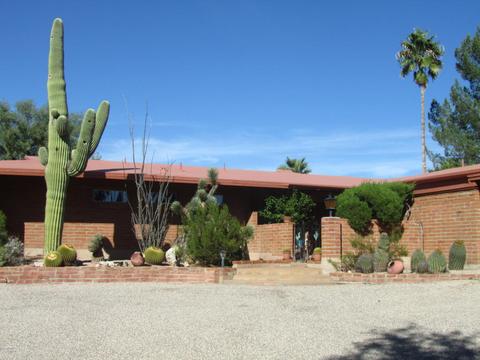 11311 E Comanchero Cir, Tucson, AZ 85749 photo 2