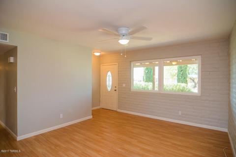 7662 E Apple Tree Dr, Tucson, AZ 85730 photo 5