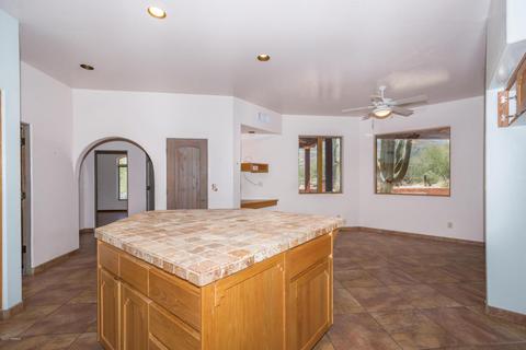 11900 E Snyder Rd, Tucson, AZ 85749 photo 9