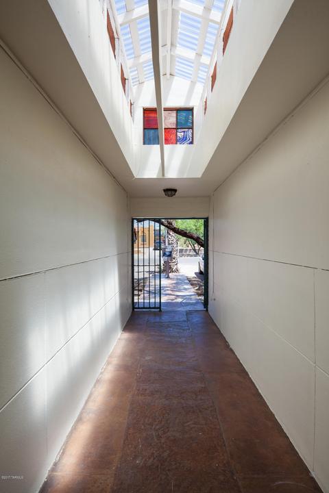 824 E 10th St, Tucson, AZ 85719 photo 12