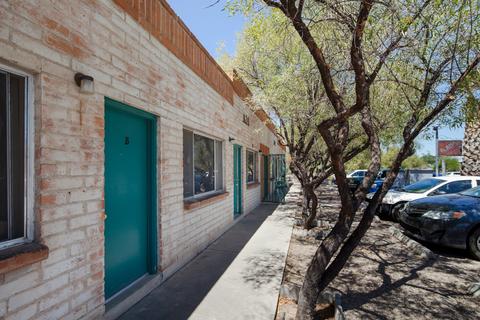 824 E 10th St, Tucson, AZ 85719 photo 4