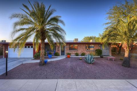 8921 E Sierra St, Tucson, AZ 85710 photo 1