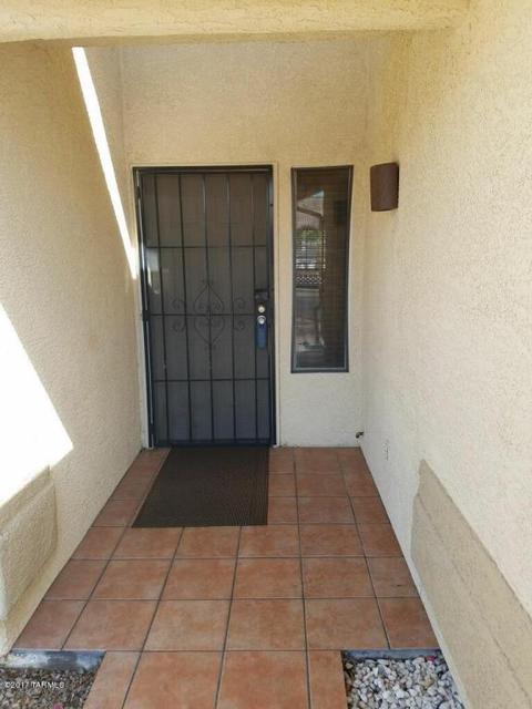 8067 S Old Canyon Ave, Tucson, AZ 85747 photo 2