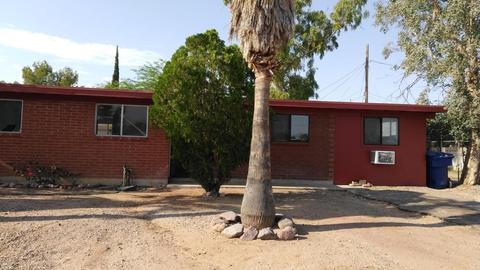 6876 E 45th St, Tucson, AZ 85730 photo 2
