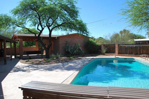 5956 E 4th St, Tucson, AZ 85711 photo 3