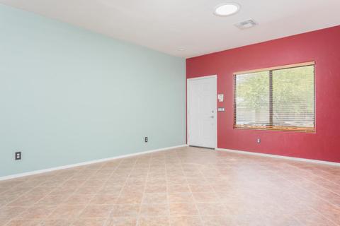 10566 E Avalon Park St, Tucson, AZ 85747 photo 2