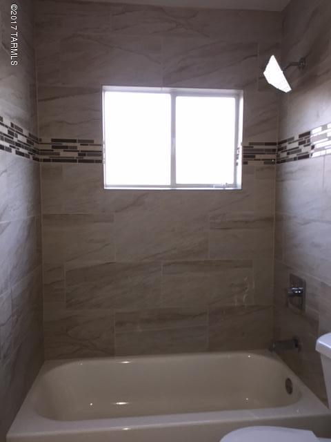 4642 E 8th St, Tucson, AZ 85711 photo 12