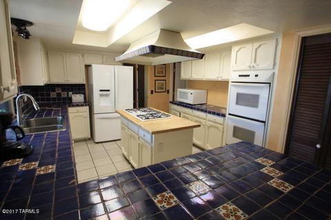 1302 E Thunderhead Cir, Tucson, AZ 85718 photo 15